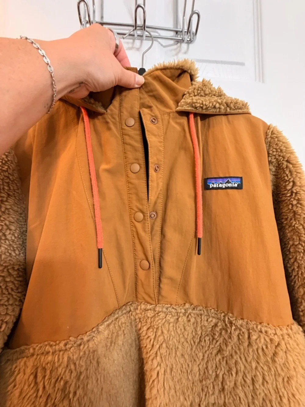 Patagonia Sherpa Pullover Hoodie - Camel/Tan - Picture 5 of 6